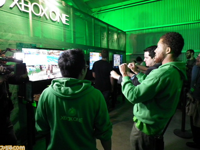 アメリカなど13カ国でXbox Oneが発売、ハリウッドではゲーム遊び放題の豪華ローンチパーティーも_05