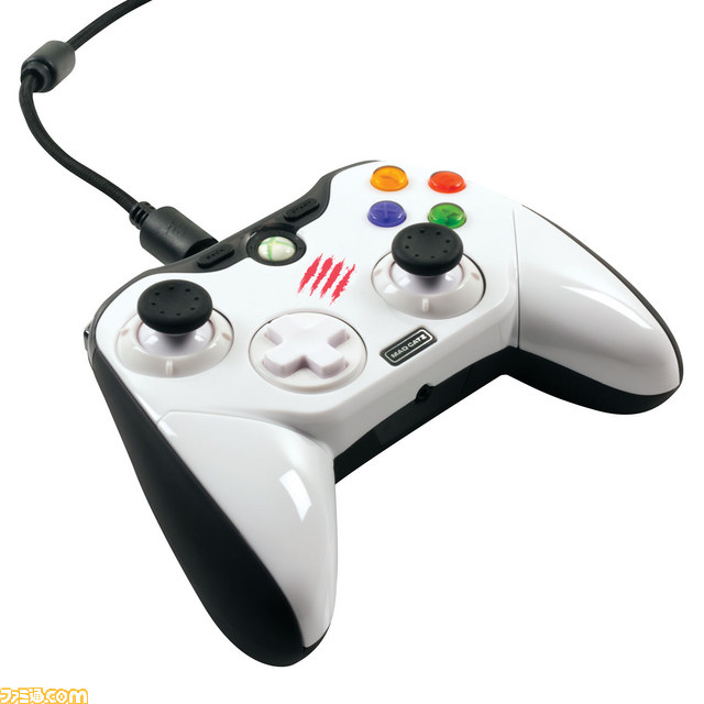 マッドキャッツから自由にカスタマイズできるUSB接続ゲームパッド型コントローラーが登場_04
