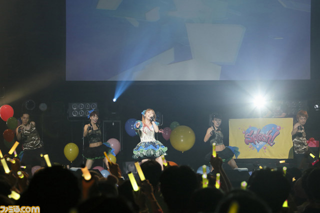 榊原ゆいさんバースデーライブ“Happy★LOVE×Live2013”オフィシャルリポートを公開_07
