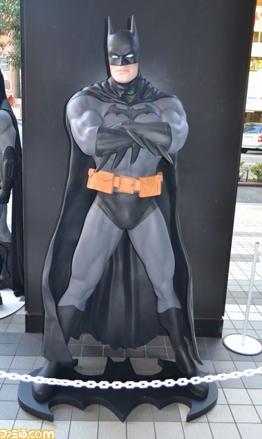 DCコミックス＆ワーナーヒーローズ!フェスティバル2013が秋葉原で開催_16