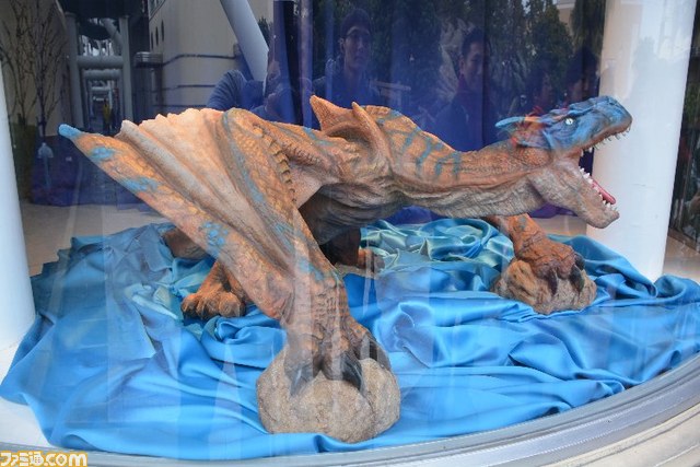 ユニバーサル・スタジオ・ジャパンでティガレックスの大咆哮を体験！“モンスターハンター・ザ・リアル2014”_17