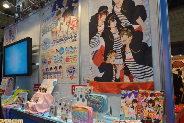 紙兎ロペ の ロペ と アキラ先輩 や 人気沸騰中の おじぱん もやってきた 第35回プライズフェアをリポート ファミ通 Com