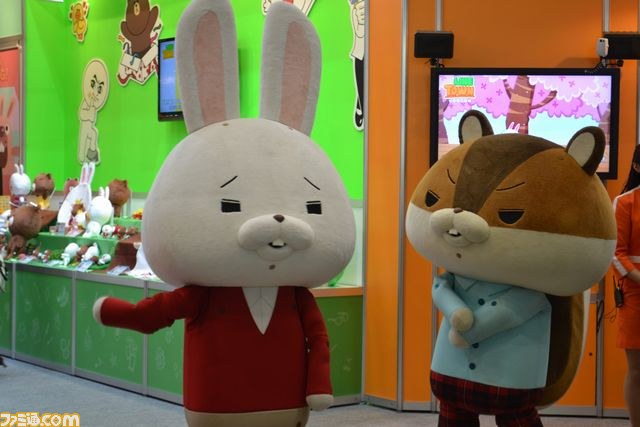 紙兎ロペ の ロペ と アキラ先輩 や 人気沸騰中の おじぱん もやってきた 第35回プライズフェアをリポート ファミ通 Com 紙兎ロペ の ロペ と アキラ先輩 や 人気沸騰中の おじぱん もやってきた 第35回プライズフェアをリポート ファミ通 Com