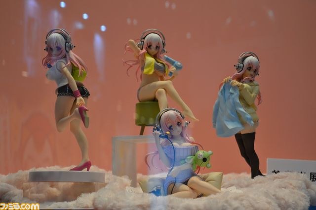 『紙兎ロペ』の“ロペ”と“アキラ先輩”や、人気沸騰中の“おじぱん”もやってきた　第35回プライズフェアをリポート_31