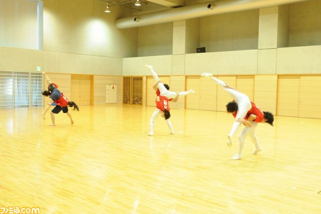 『戦国BASARA4』の“陣形合体”に日本体育大学 体操部がチャレンジ　総勢80人以上が跳んだり回ったり積み上がったり！？_27