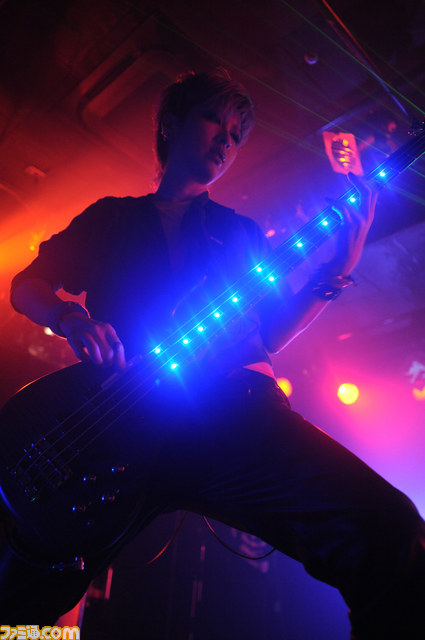 “Zwei LIVE2014 10th Anniversary ～ON STAGE～”Zwei10周年記念ライブをリポート_47