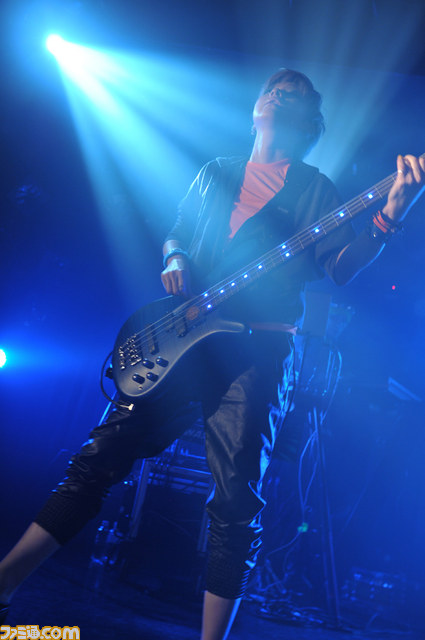 “Zwei LIVE2014 10th Anniversary ～ON STAGE～”Zwei10周年記念ライブをリポート_74