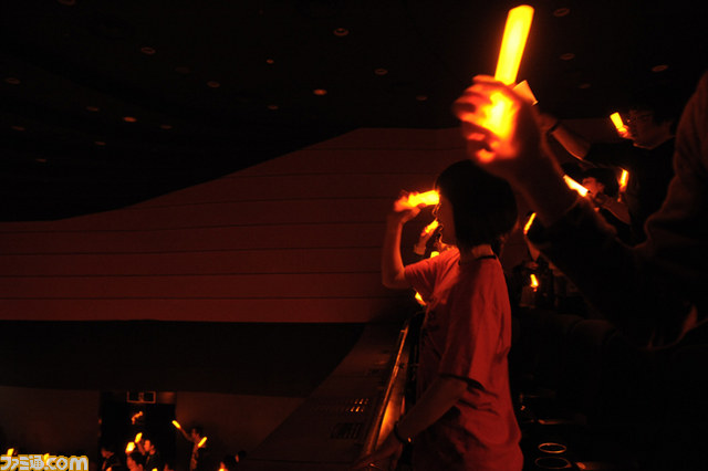 科学アドベンチャーシリーズの楽曲などで盛り上がった“いとうかなこLIVE 2014 ～Happy Spring Party!!～”_53