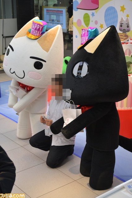 5月6日はトロの誕生日！　ファンが詰めかけた“おめでトロ撮影会”と、サプライズケーキが贈られた誕生会をリポート_18
