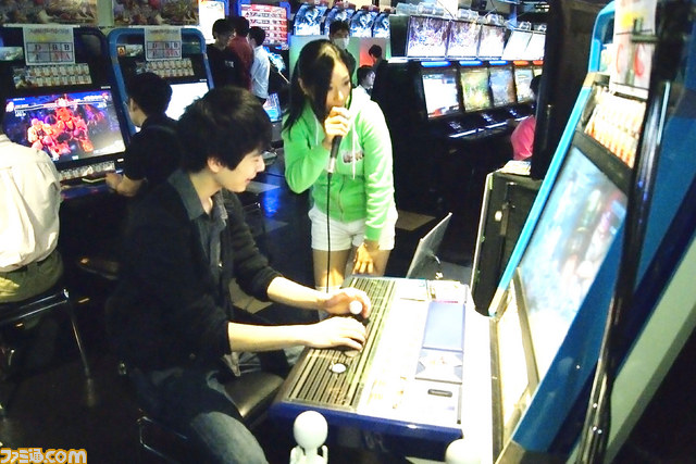 『ウルトラストリートファイターIV』女子部活動日記“タイトーステーション横浜西口五番街”編_21