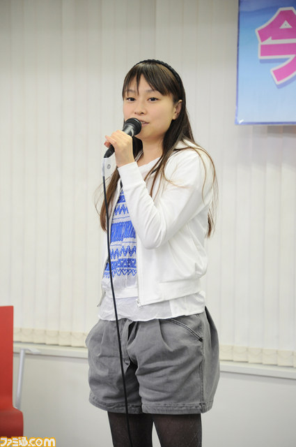 今井麻美さんが花道を練り歩く!? 『漆黒のサステイン』発売記念イベントリポート_01
