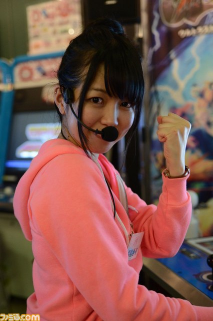 『ウルトラストリートファイターIV』女子部活動日記“タイトーステーション大阪日本橋店編”_12