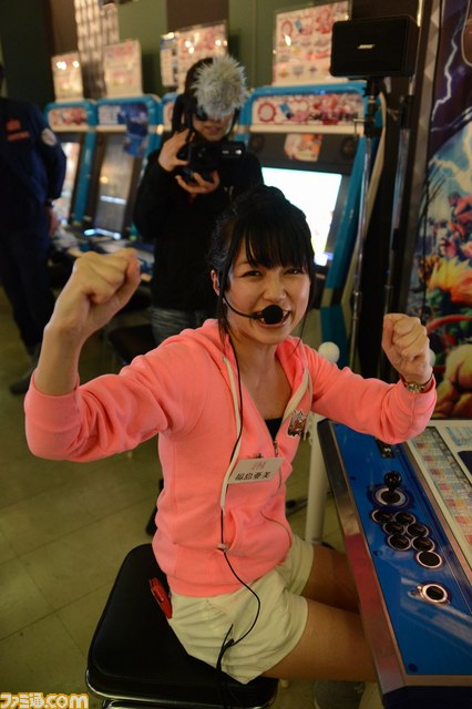 『ウルトラストリートファイターIV』女子部活動日記“タイトーステーション大阪日本橋店編”_17