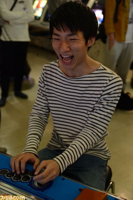 『ウルトラストリートファイターIV』女子部活動日記“タイトーステーション大阪日本橋店編”_34