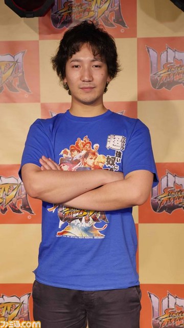 『ウルトラストリートファイターIV』のスペシャル動画企画“最強プロゲーマー決定戦 in レグザ”が公開、第1回はウメハラ・sakoが登場_05