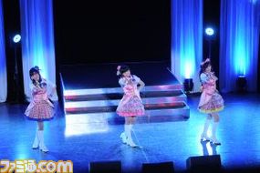 爆笑コントやスイカ割りがくり広げられた“ラジオ アイドルマスター シンデレラガールズ『デレラジ』公開録音 サマデレ2014”リポート_30
