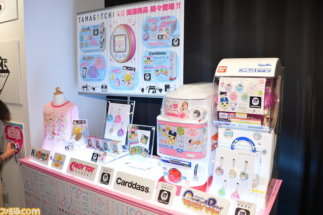 ゲーム内で“ローラっち”が登場！？ たまごっち初のNFC通信機能を