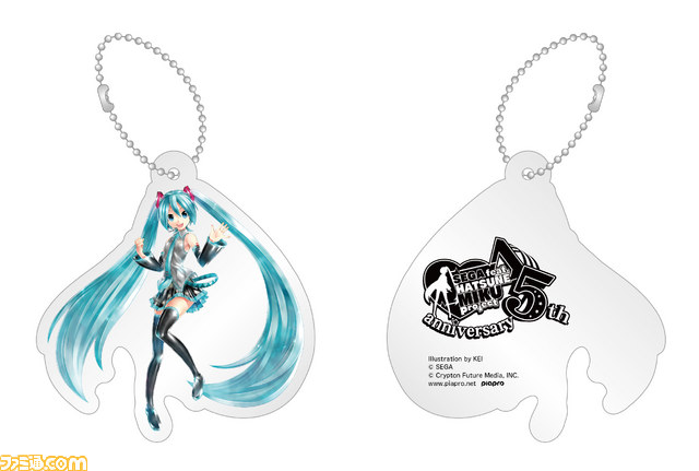 “初音ミク×セガ”東京ジョイポリスで開催中の5周年イベントをリポート！　欧米／アジア地域向けソフト『初音ミク Project mirai Remix（仮題）』も発表_19