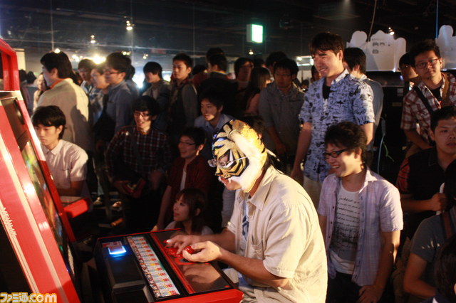 対戦格闘ゲーマーの力、ここに集結!“第4回TOPANGAチャリティーカップ”をリポート_03