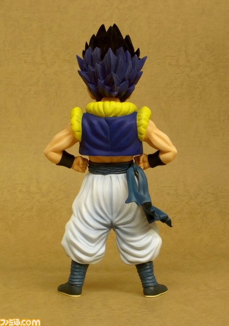 ドラゴンボールZ』30センチ級の“ゴテンクス”フィギュアが
