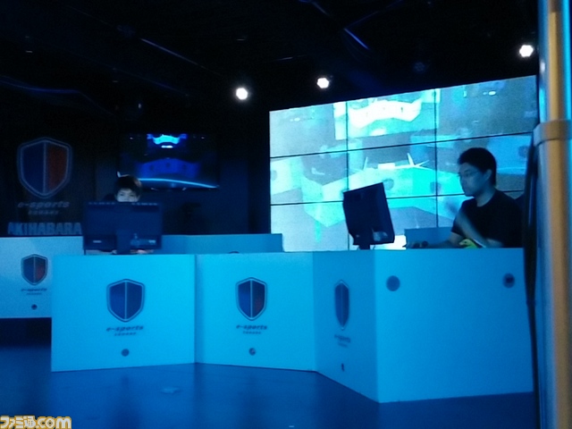 『ブレイブルー クロノファンタズマ』PS3版の賞金付き大型イベント“ひろゆき杯”をリポート！_16