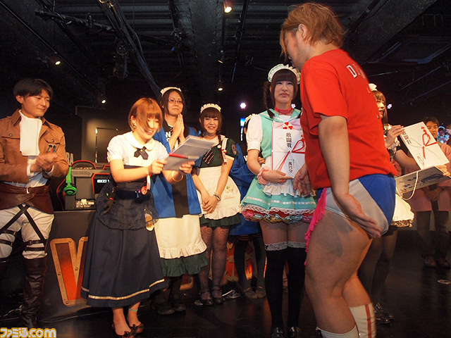 『World of Tanks』秋葉原最強のメイドカフェはどこだ！？　有名メイドカフェ6店舗が参戦した“WoT総占拠決勝大会”リポート_17