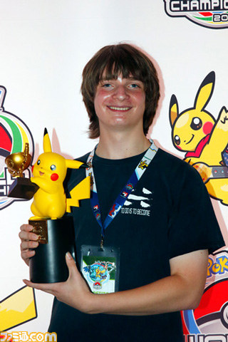 “ポケモンワールドチャンピオンシップス2014”チャンピオンが決定　カードゲーム部門ではトップ4を日本人選手が独占！_08
