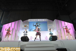 『アイステ』がリニューアルで浅倉杏美さんが参加！　”アイドルマスター ワンフォーオール 765プロ、学祭クイーンへの道スペシャル！！”リポート【TGS 2014】_19