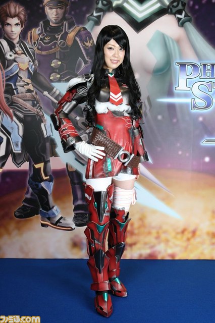 【画像大量】麗人、美姫、ときどき「！？」――東京ゲームショウ 2014の女神たち【その1】【TGS 2014】_32