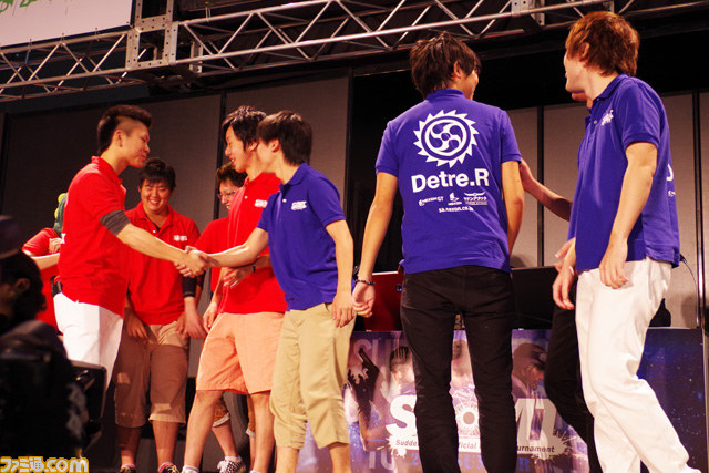 壁ドンもいいけどサドンもね！ 『サドンアタック』最強クラン決定戦“SAOMT2014 SUMMER”決勝大会リポート【TGS 2014】_08