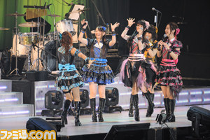 シークレットゲストは茅原実里さん 趣味特技は アイマス です という名言も飛び出した アイドルマスター 9周年公演2日目リポート 公式写真追加 ファミ通 Com シークレットゲストは茅原実里さん 趣味特技は アイマス です という名言も飛び出した アイドルマスター 9周年公演2日目リポート 公式写真追加 ファミ通 Com
