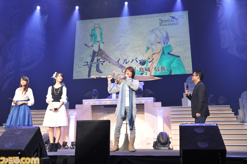 保志総一朗さん、水樹奈々さん、神谷浩史さんらが出演した“シャイニング ファン フェスタ 2014”をリポート! 迫力のライブや『Shining Tears』合唱で大盛況_17