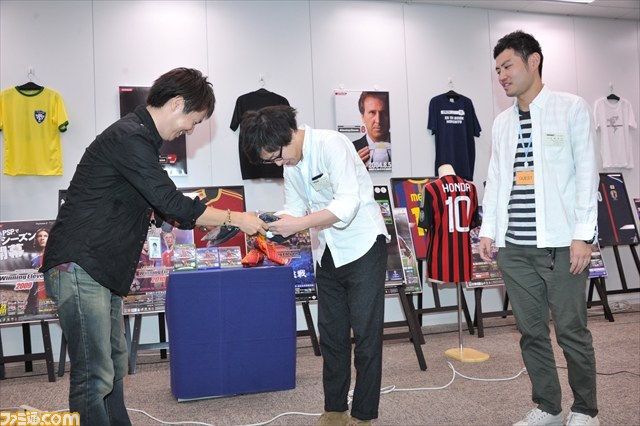 『ワールドサッカー ウイニングイレブン 2015』 メディア大会に挑んできた！　13媒体による白熱の試合をリポート_19