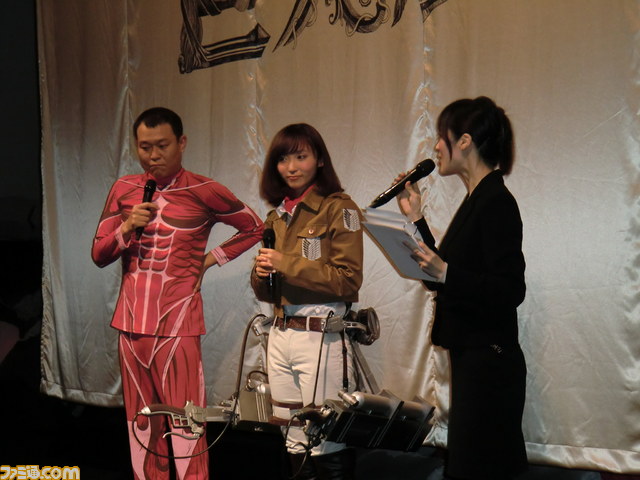 “進撃の巨人展”オープニングセレモニーの模様をリポート! ミカサに扮する吉木りささんと、巨人になった千原せいじさんがトーク_02