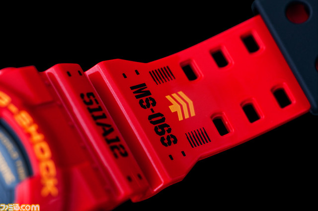 『機動戦士ガンダム』35周年を記念した“シャア専用G-SHOCK”が登場 本日12月17日より抽選販売の予約スタート!_09