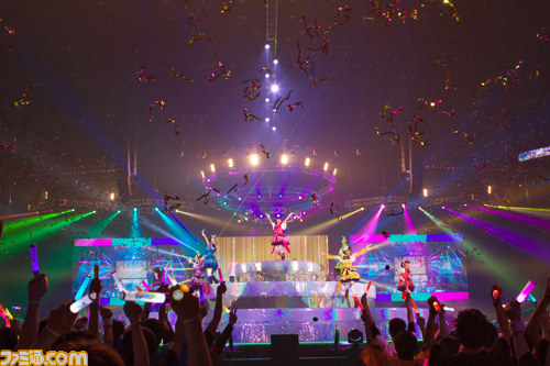【写真追加】みんなで作り上げた最高に楽しいライブ――“μ’s Go→Go! LoveLive! 2015~Dream Sensation!~”リポート_13