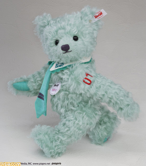 初音ミク×ぬいぐるみブランド“シュタイフ”によるコラボテディベアが登場　1500体限定で3月9日より予約開始_04