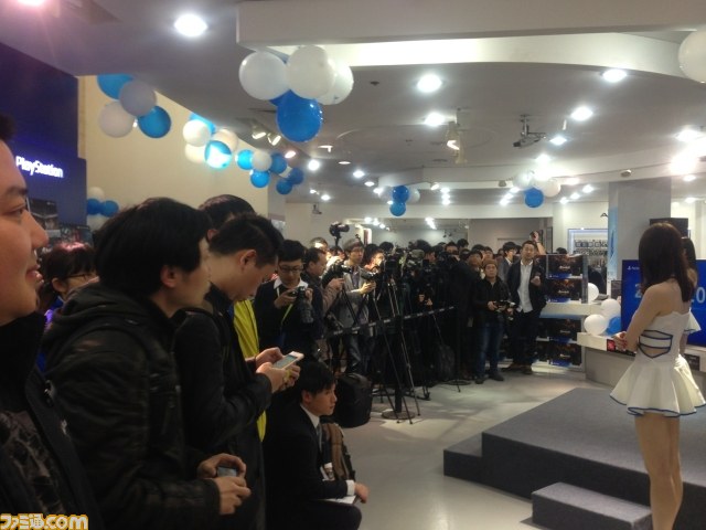 PS4、PS Vitaが中国で発売開始――ローンチイベントは行列ができる盛況に、『ギルティギア』Disc版の中国発売も発表_11