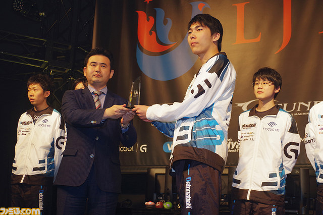 『League of Legends』国際大会への出場権はプロチーム・DetonatioN Focus Meが獲得！　歴史的大会“LJL 2015 SEASON1 FINAL”リポート_29