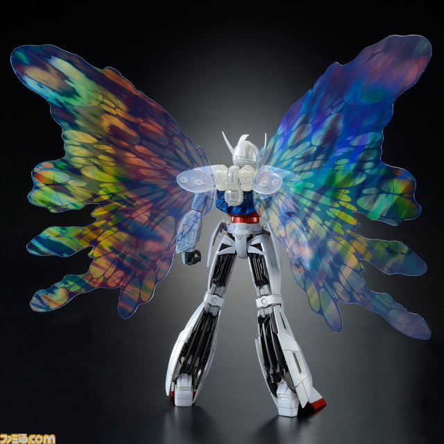 “MG ターンエーガンダム 月光蝶Ver.”スペシャル仕様のガンプラが予約受付開始_07