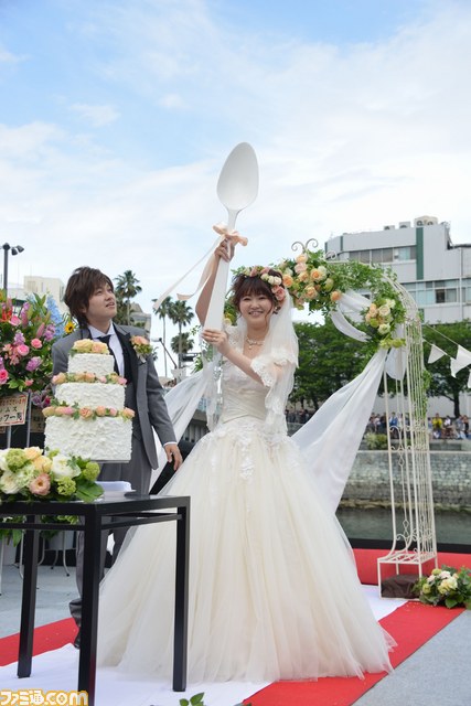市来光弘さんと井ノ上奈々さんの結婚式を、青空の下で盛大にお祝い！　新郎新婦の人生とマチ★アソビの歴史に新たな1ページが刻まれた【マチ★アソビ vol.14】_14
