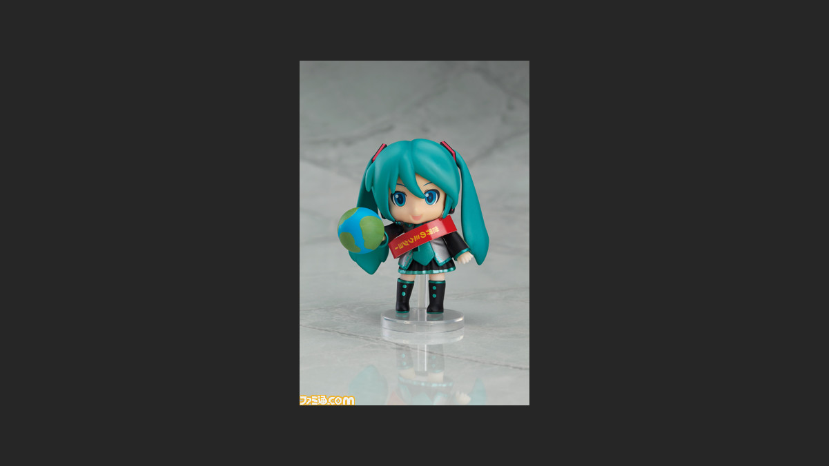 初音ミク Project Mirai でらっくす の楽曲を収録したボックスセットが登場 ねんどろいどぷち など特典満載 ファミ通 Com