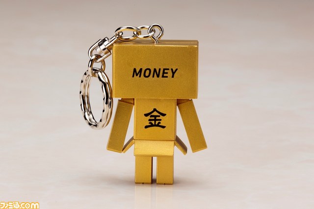 ダンボーがお守りになって登場　“omamori DANBOARD”11月発売予定_04