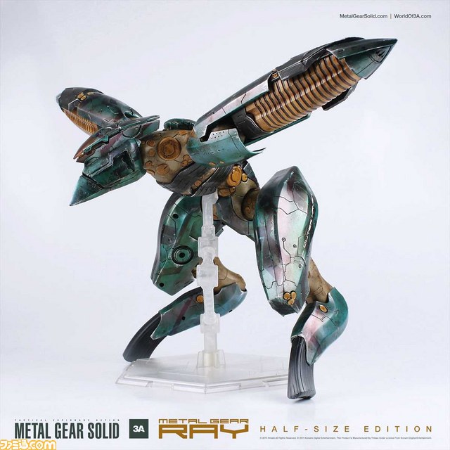 メタルギア ソリッド』“METAL GEAR RAY ハーフサイズ版