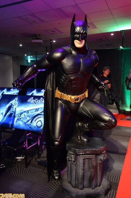“『バットマン： アーカム・ナイト』ジャパン・プレミア”の模様をお届け　Rocksteadyのスタッフも緊急来日し“究極のPS4体験”をアピール_09