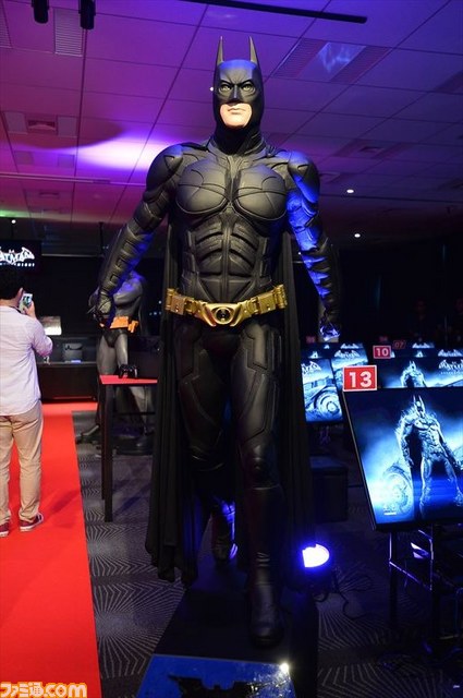 “『バットマン： アーカム・ナイト』ジャパン・プレミア”の模様をお届け　Rocksteadyのスタッフも緊急来日し“究極のPS4体験”をアピール_12