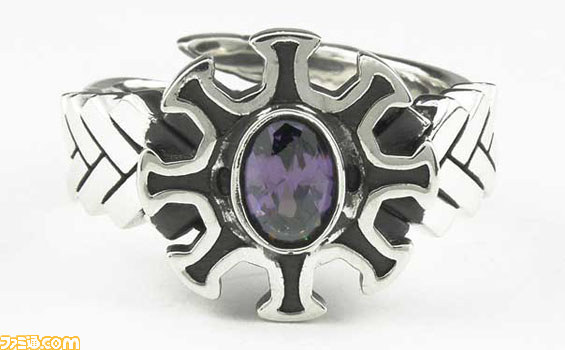 『戦国BASARA』10万円の幸村ジャケットやコラボウォッチ、シルバーリング……10周年記念アイテムが続々と登場_12