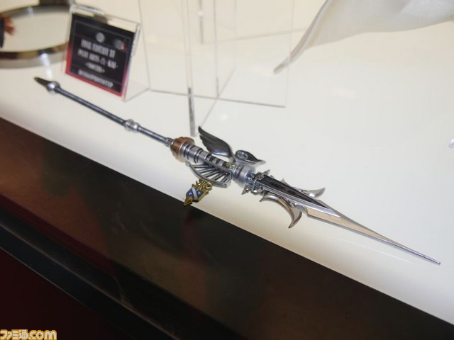 『FFXV』の世界にメテオが＆『FFX-2』ばりのオープニング曲の要望!?　ステージイベントまとめ【gamescom 2015】_15