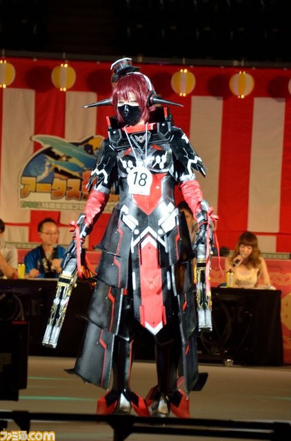 『PSO2』“アークスフェスティバル2015”で開催された第3回“『PSO2』コスプレコンテスト”の模様をお届け！ 会場内で撮影したコスプレイヤーの写真も追加掲載!!　_06