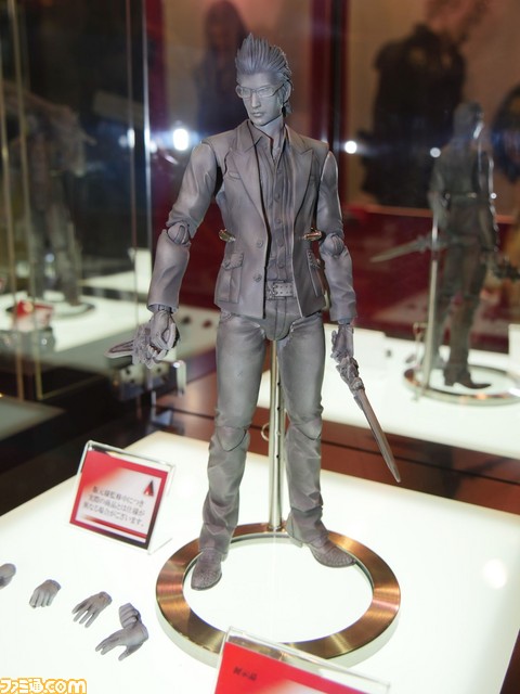 ホール9～11のスクウェア・エニックス物販ブースの見どころは？【TGS2015】_03